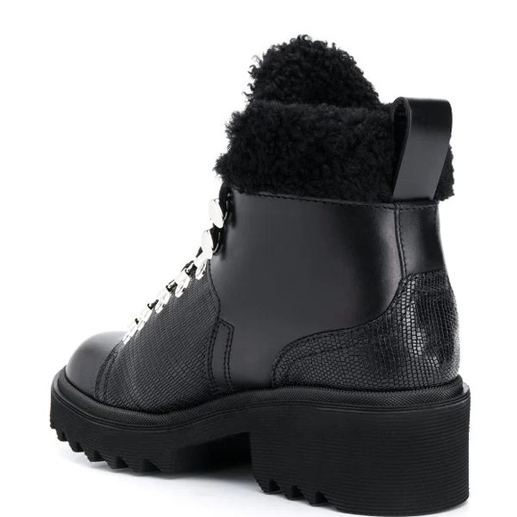 Authentic chloe boots - Picture 2 of 4